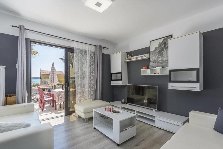 Apartment Zak Новиград Экстерьер фото